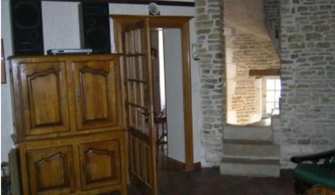 Le Puits Fortifie Salives エクステリア 写真